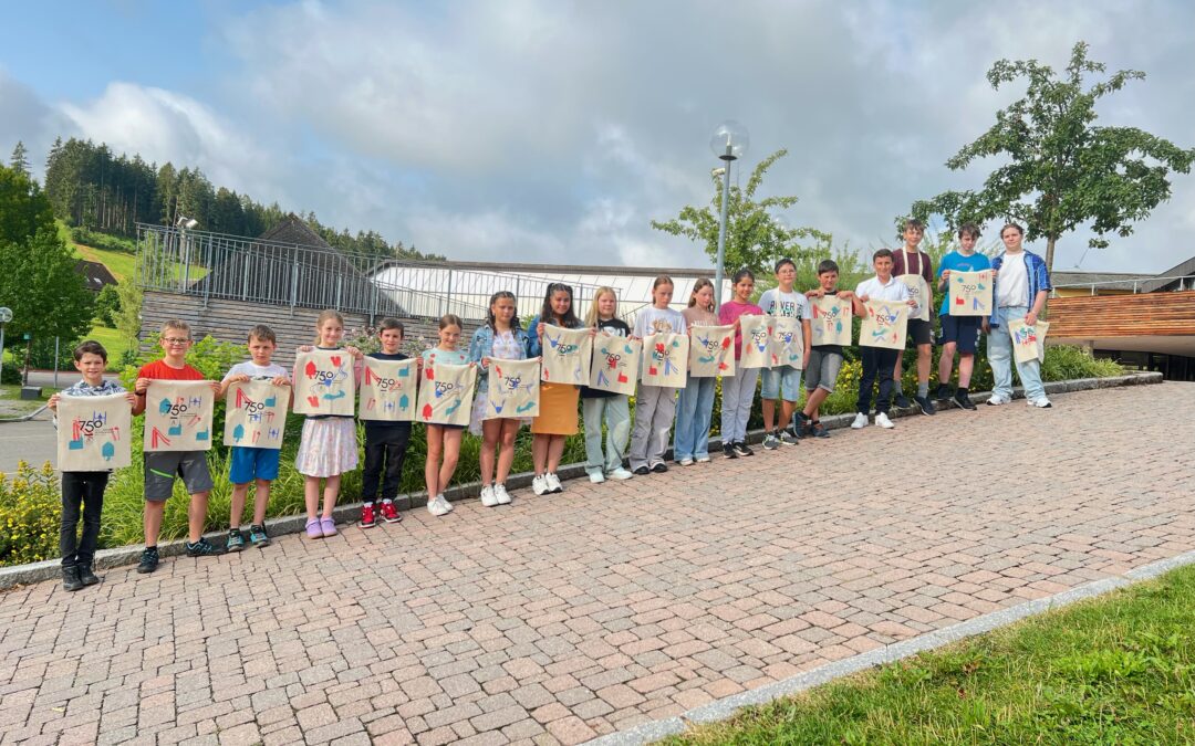 Schüler gestalten Jubiläumslogo mit